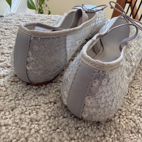 NEW ZARA Women Silver Sequin BALLERINA Ballet Flats Bow SLIP ON WOMEN 8 - Picture 4 of 10